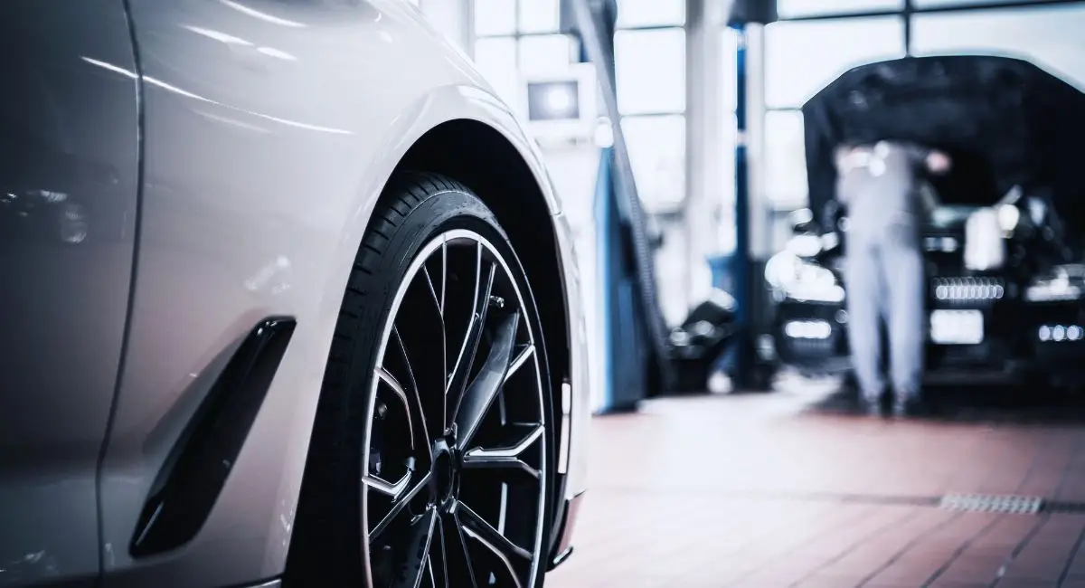 ورشة صيانة بي ام دبليو متخصصة في الرياض