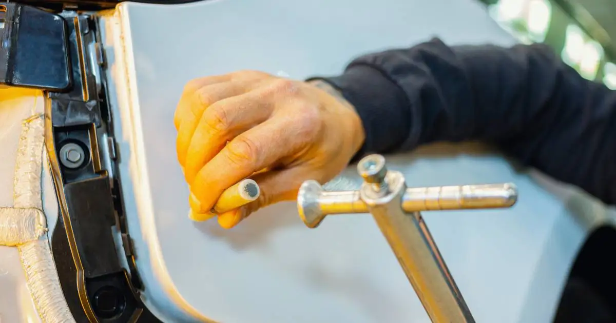 اختيار أفضل ورشة سمكرة للسيارات الأمريكية في الرياض خطوة أساسية لحماية السيارة